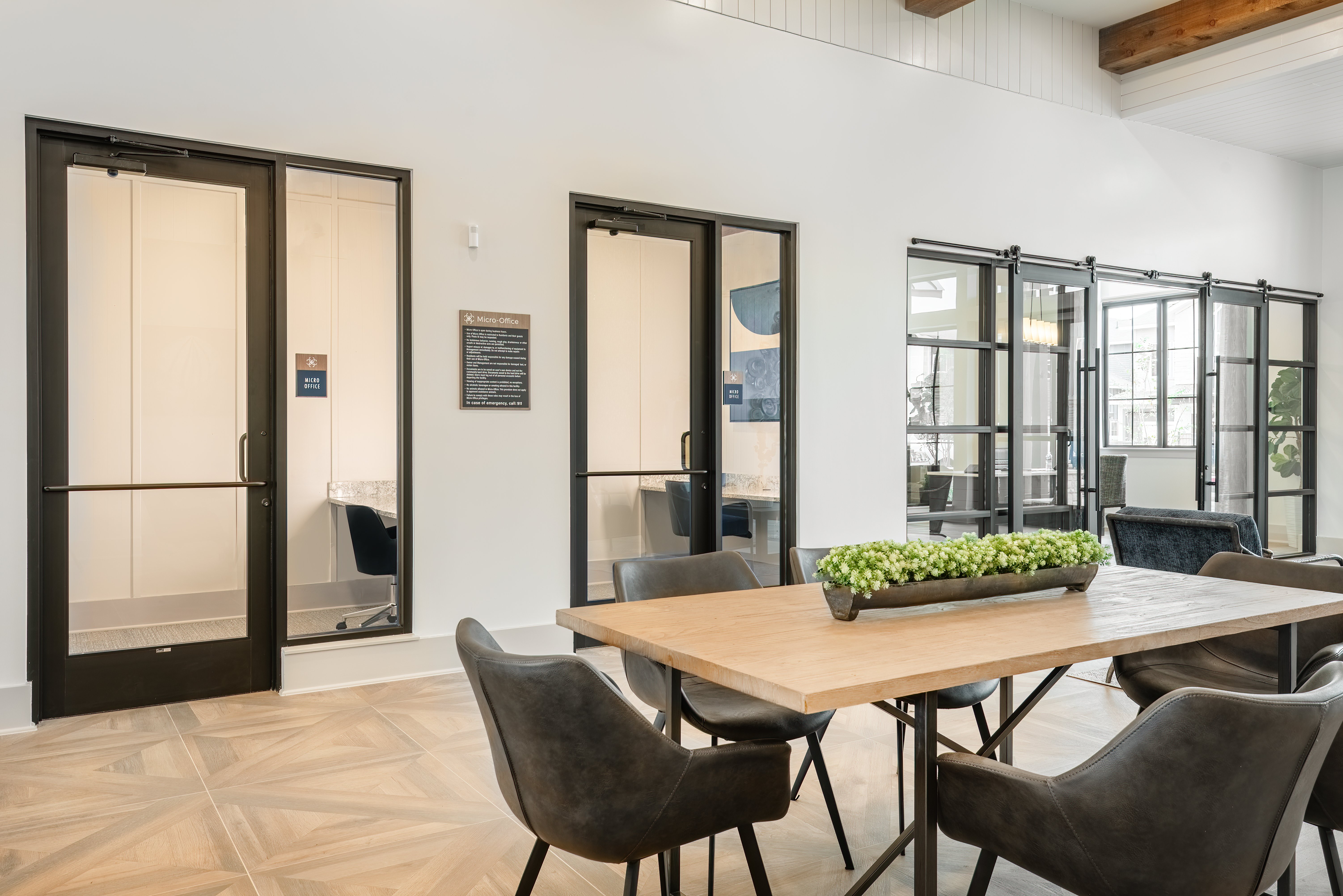 Collection Champions Circle